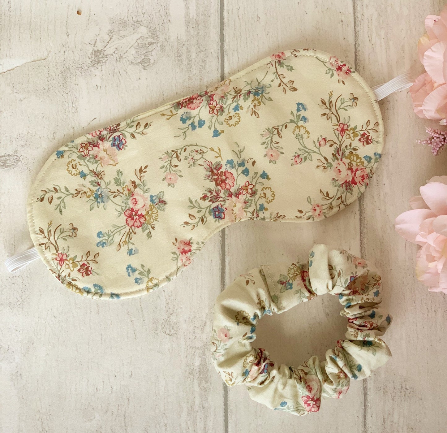 Sleep Mask and Scrunchie Beauty Gift Set in Beautiful Floral Fabrics
