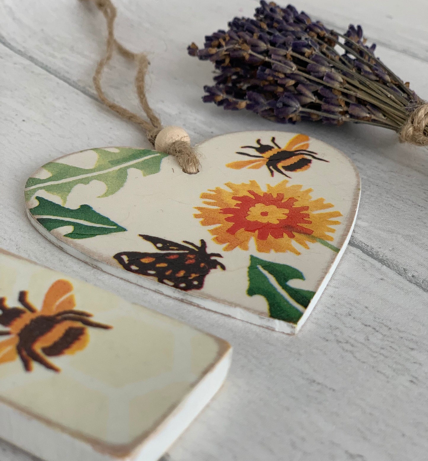 Dandelion and Bee Emma Bridgewater Design Wooden Key Fob and Hanging Heart Gift Set