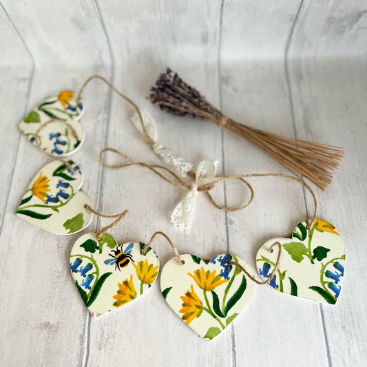 Bluebell and Celandine Emma Bridgewater Heart Bunting
