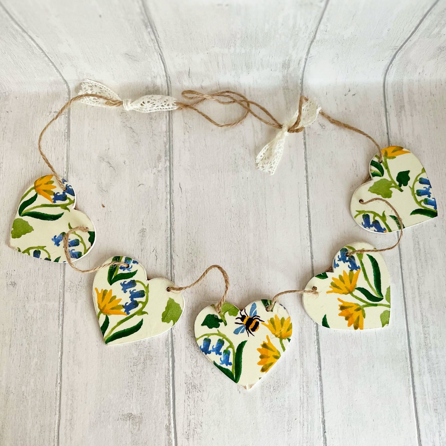 Bluebell and Celandine Emma Bridgewater Heart Bunting