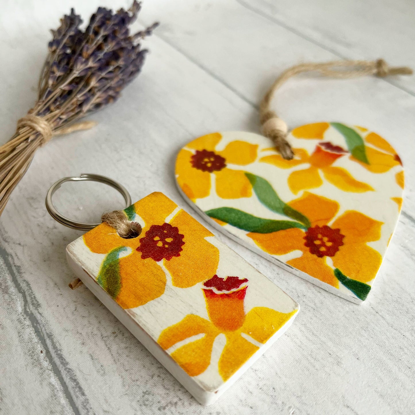 Daffodil Wooden Heart and Key Fob Gift Set Decoupaged Emma Bridgewater Daffodils