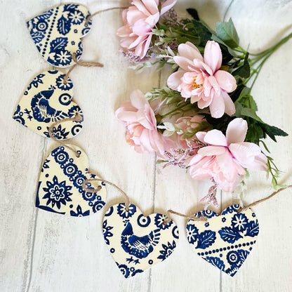 Emma Bridgewater Blue Hen Design Heart Bunting Garland