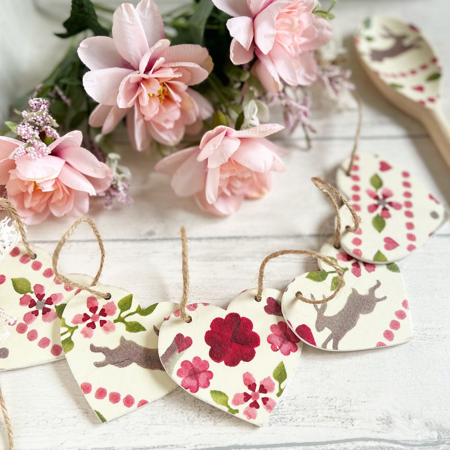 Valentines Easter Bunny Handmade Wooden Heart Bunting Garland. Emma Bridgewater Love Birds Design Decoupaged