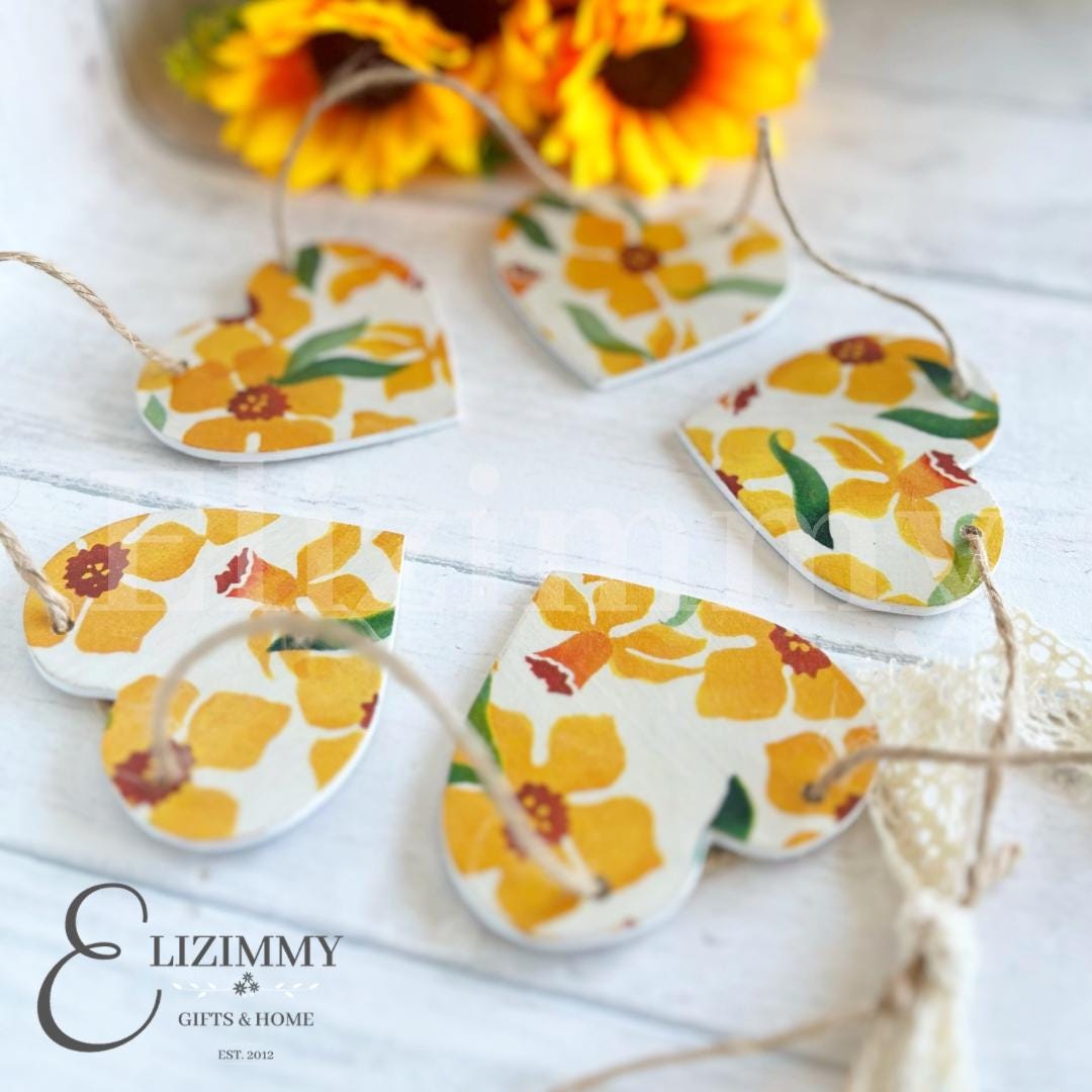Handmade Daffodil Floral Wooden Bunting Heart Garland Decoupaged in Emma Bridgewater Daffodil Design.